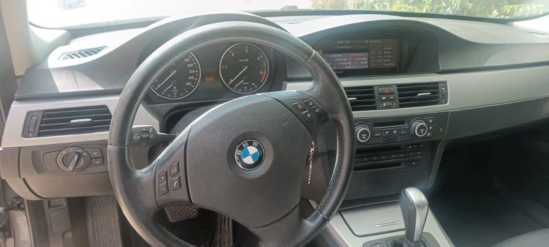 BMW 320, снимка 7 - Автомобили и джипове - 52325540