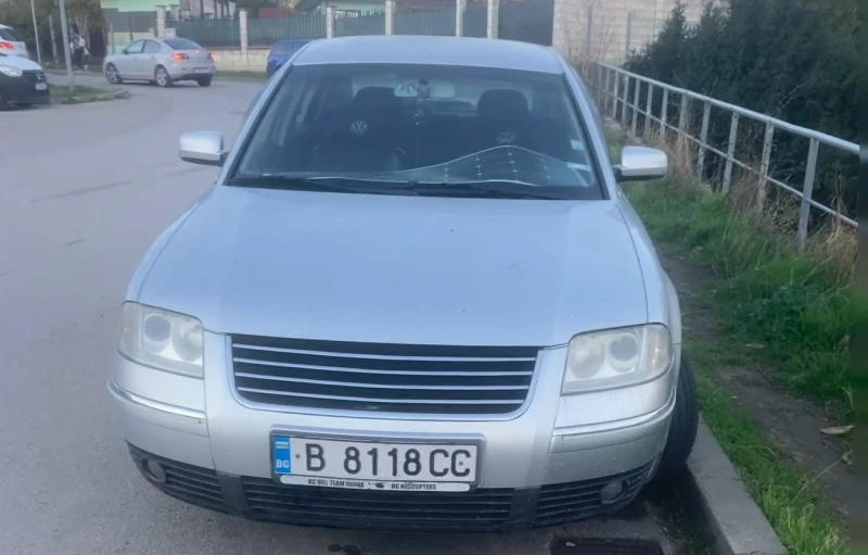 VW Passat, снимка 2 - Автомобили и джипове - 52577145