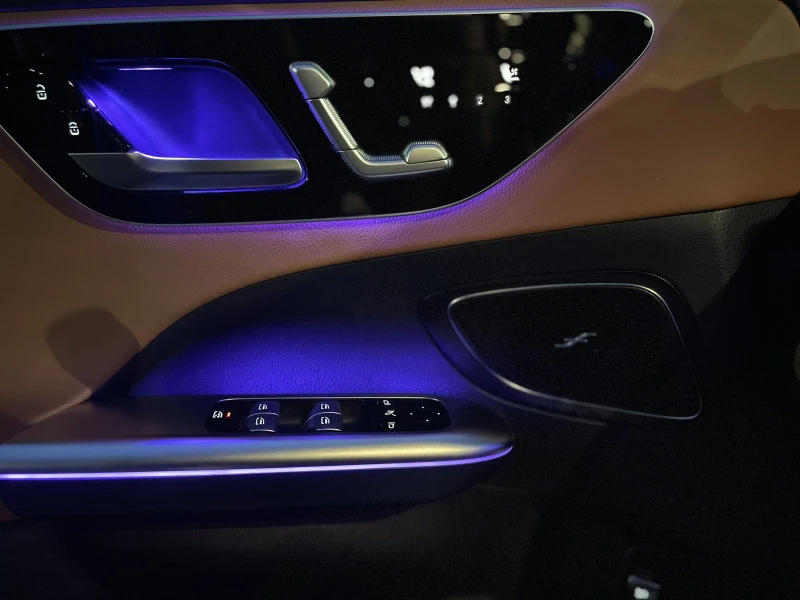 Mercedes-Benz C 300 ГОТОВ ЛИЗИНГ* AMG* DIGITAL* 360 CAM* FULL, снимка 9 - Автомобили и джипове - 52652088