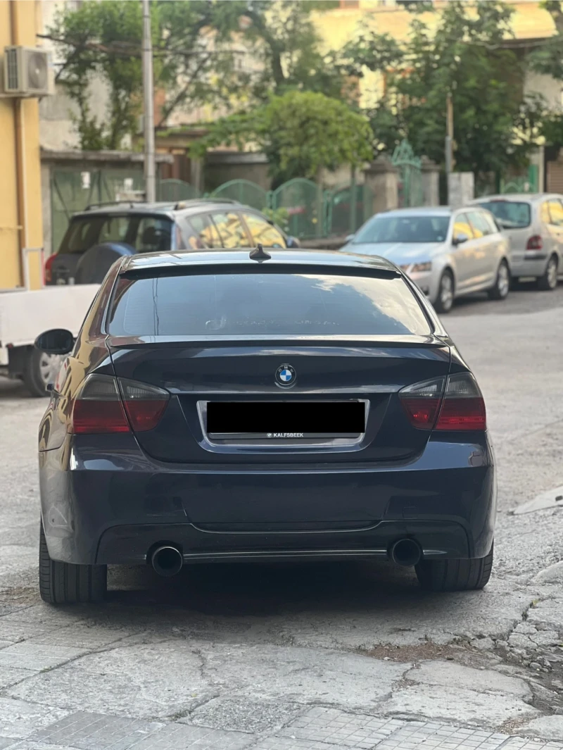 BMW 330 D M-PACK 231кс, снимка 2 - Автомобили и джипове - 52682902