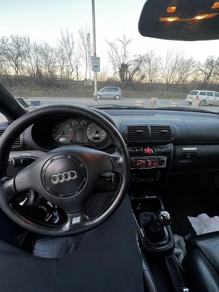 Audi S3 1.8T Quattro STOCK, снимка 11 - Автомобили и джипове - 49435762