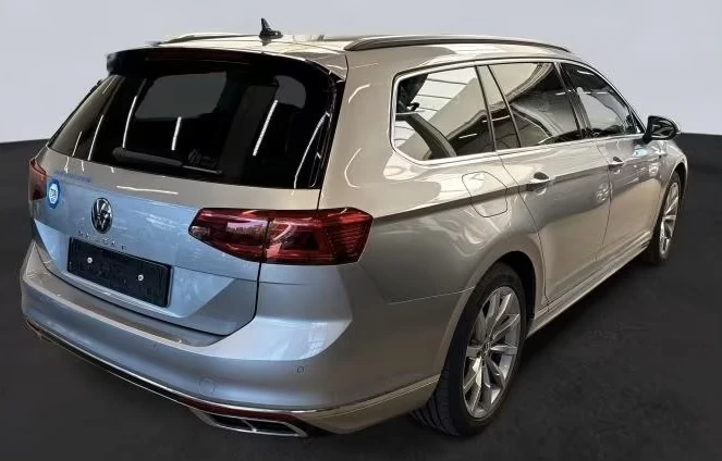 VW Passat R-Line/2.0 TDI/150/ PS/3м.23г., снимка 4 - Автомобили и джипове - 55066682