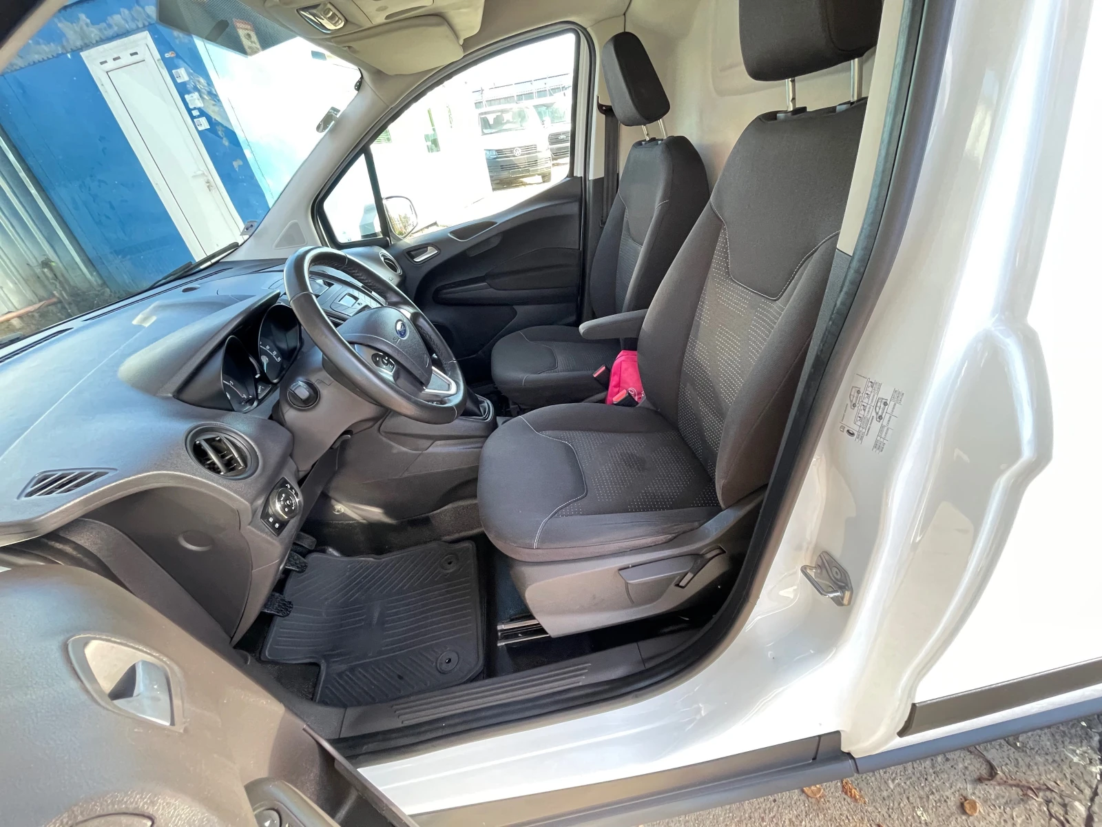 Ford Courier 1.5TDCi - изображение 9