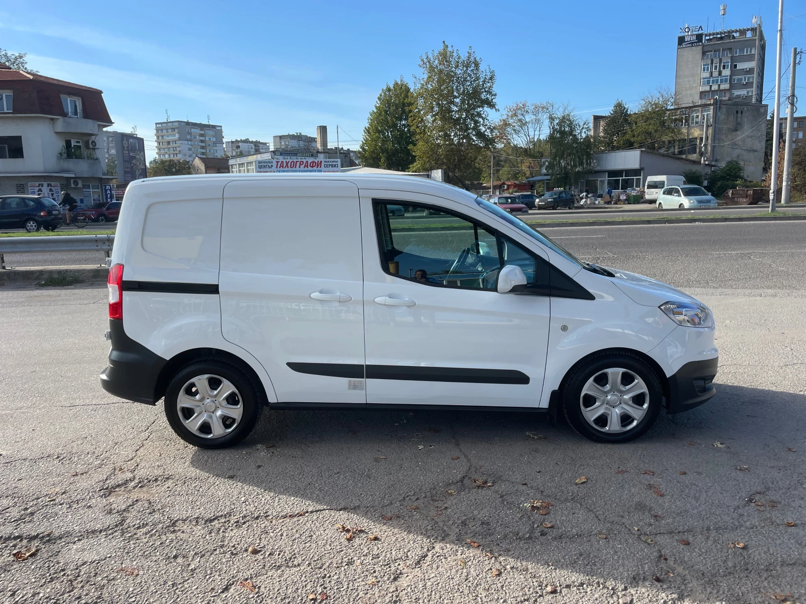 Ford Courier 1.5TDCi - изображение 6