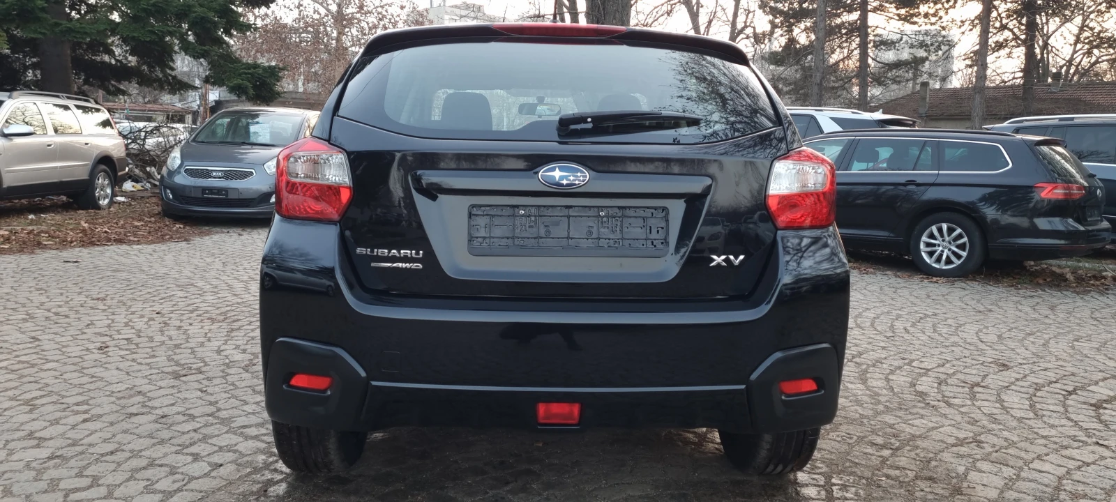 Subaru XV 1.6i * 4×4* * ОБСЛУЖЕН* * СЕРВИЗНА ИСТОРИЯ* * - изображение 6