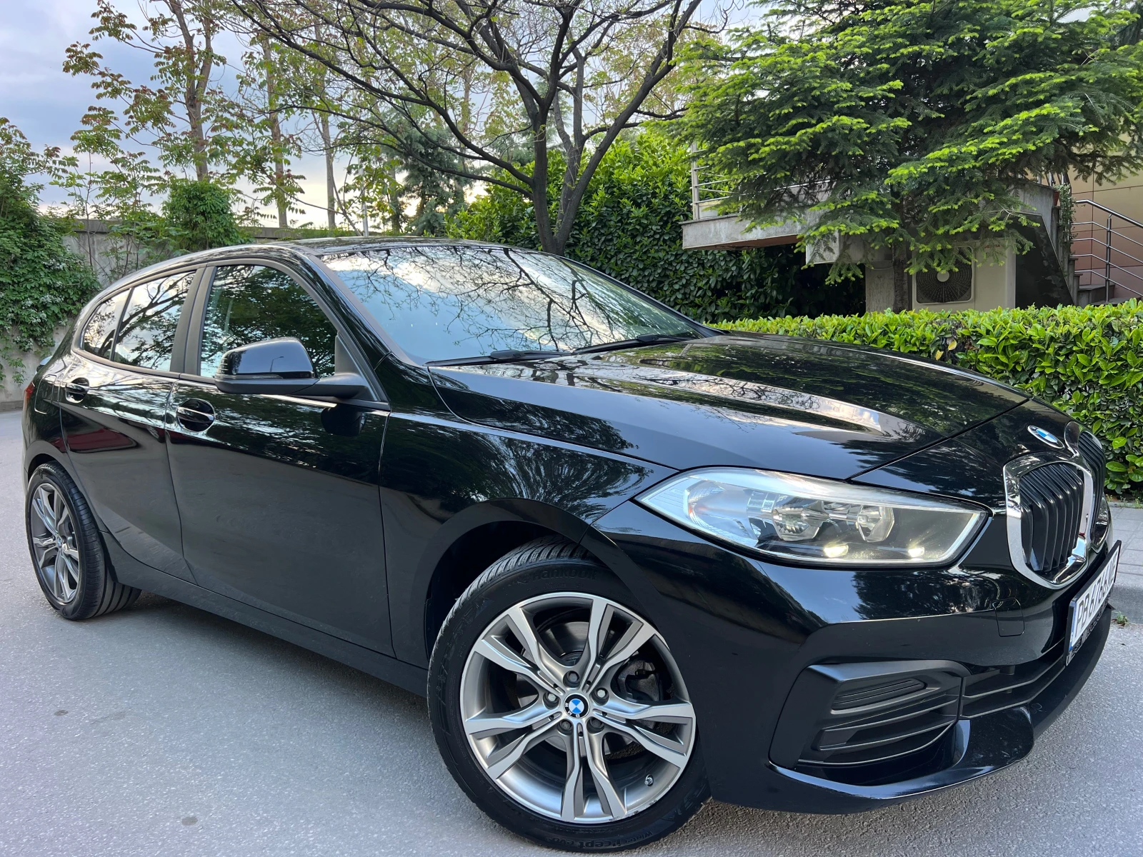 BMW 116 d XENON/NAVI/DISTRONIK/AVTOMAT/UNIKAT - изображение 5