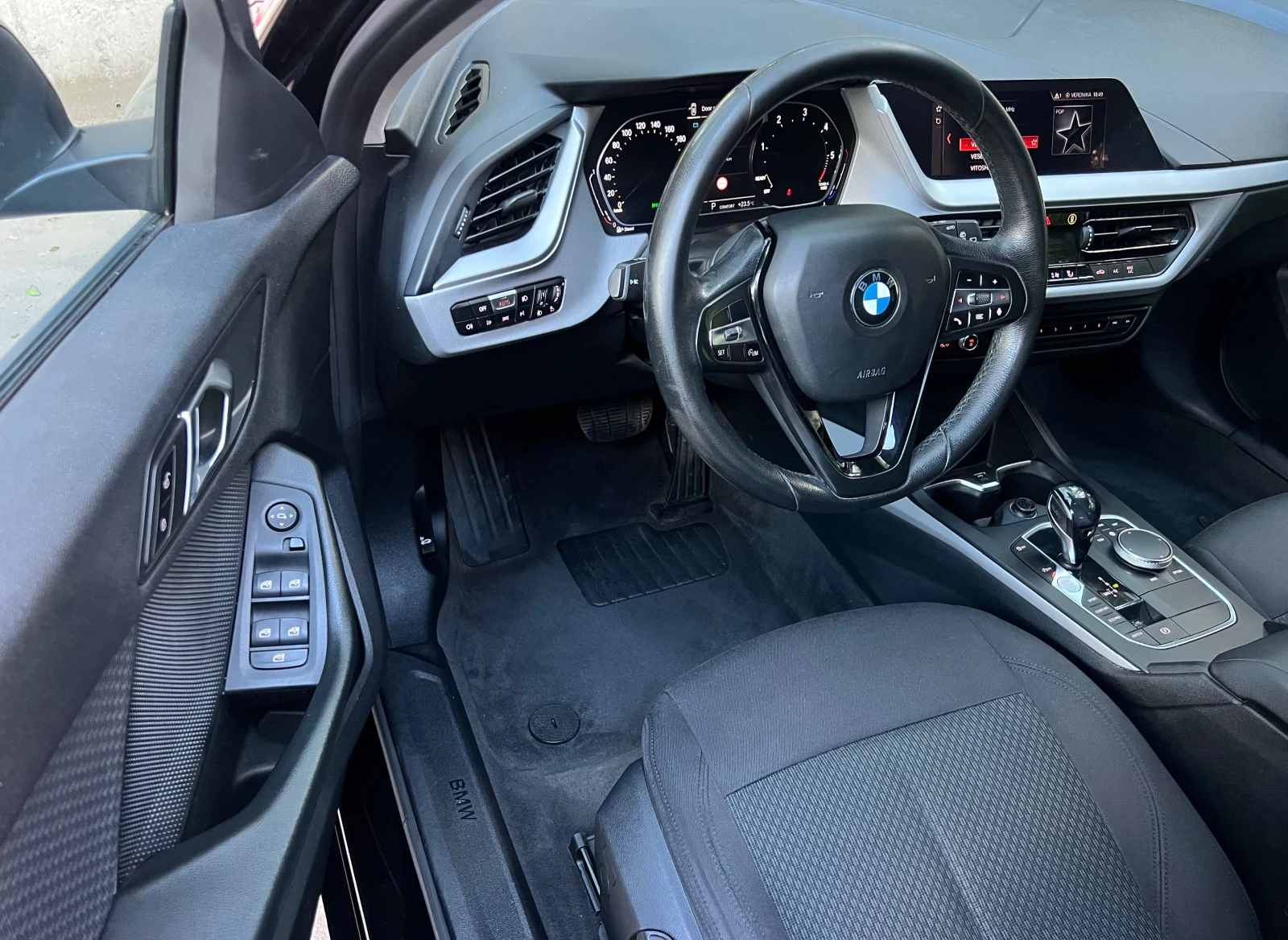 BMW 116 d XENON/NAVI/DISTRONIK/AVTOMAT/UNIKAT - изображение 9