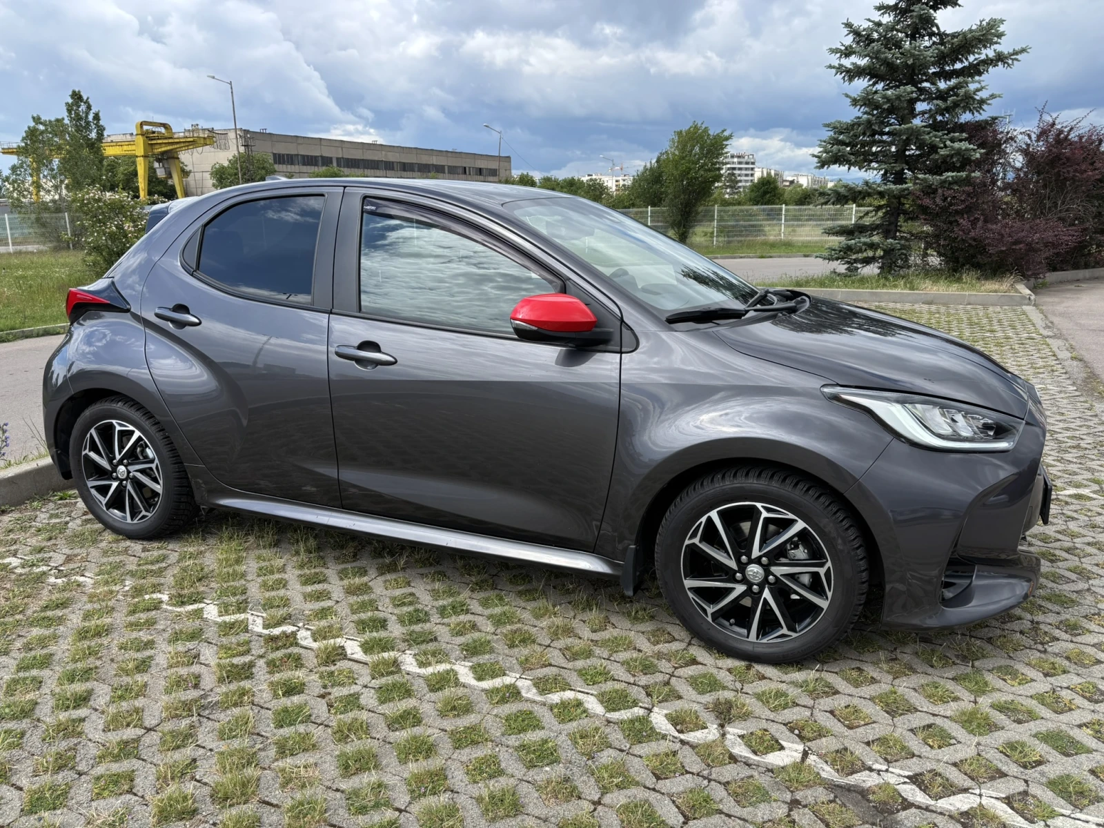 Toyota Yaris POP OUT, Head Up - изображение 3