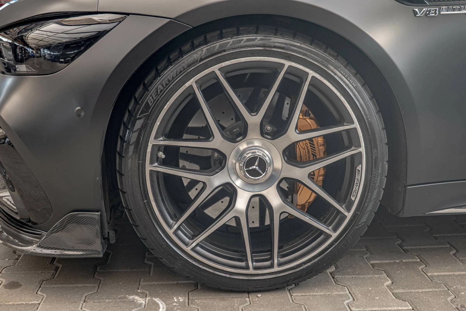 Mercedes-Benz AMG GT 63S/4Matic/MAGNO/Керамика/Обдухване/Burmester/BRAB - изображение 7