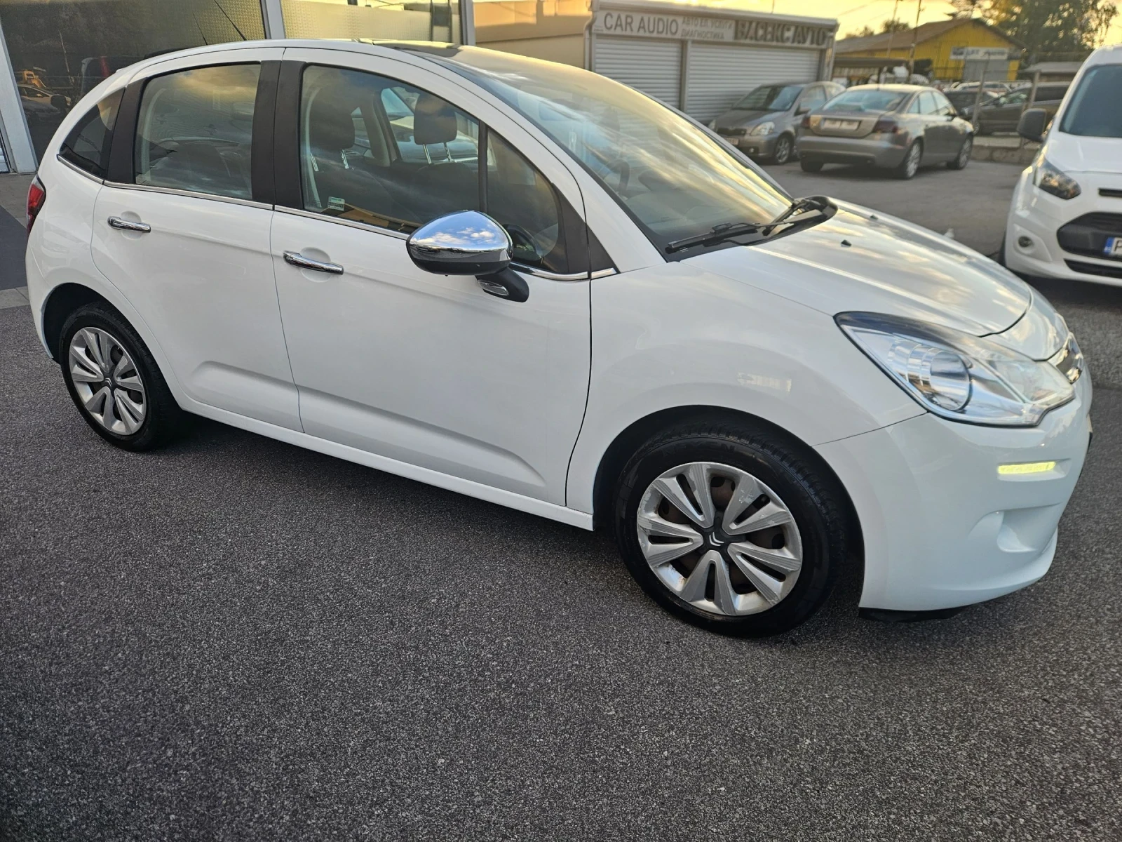 Citroen C3 1.4HDI EXCLUSIVE - изображение 3