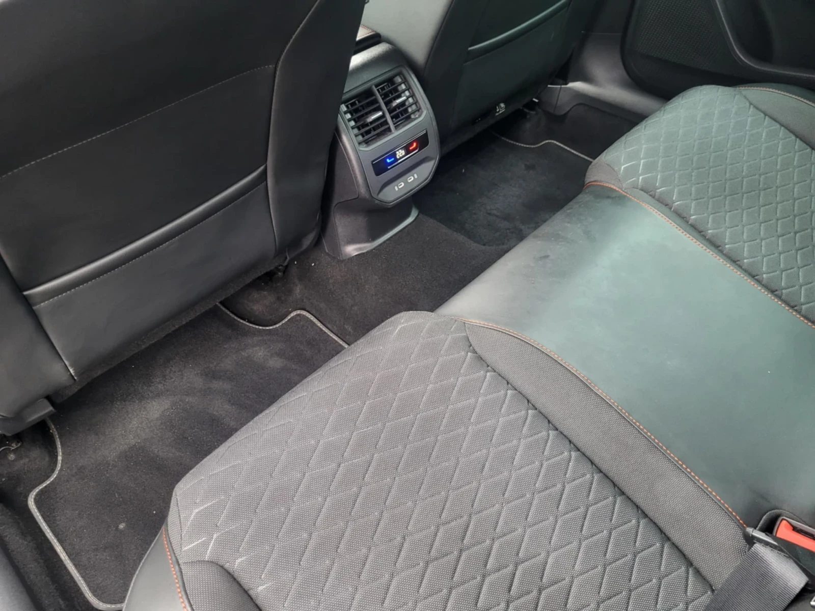 Seat Leon FR 1.5 TGI/Метан/Бензин - изображение 8