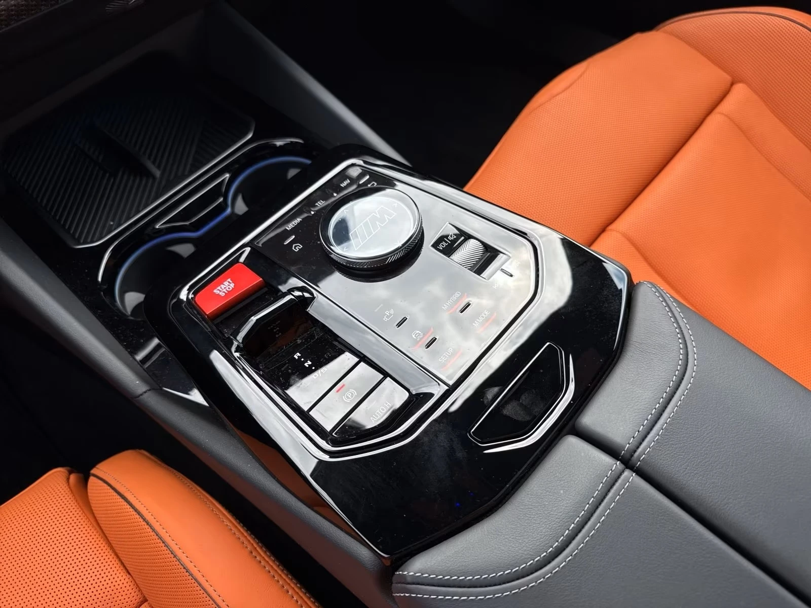 BMW M5 BMW M5 4.4 Hybrid UHK - изображение 7