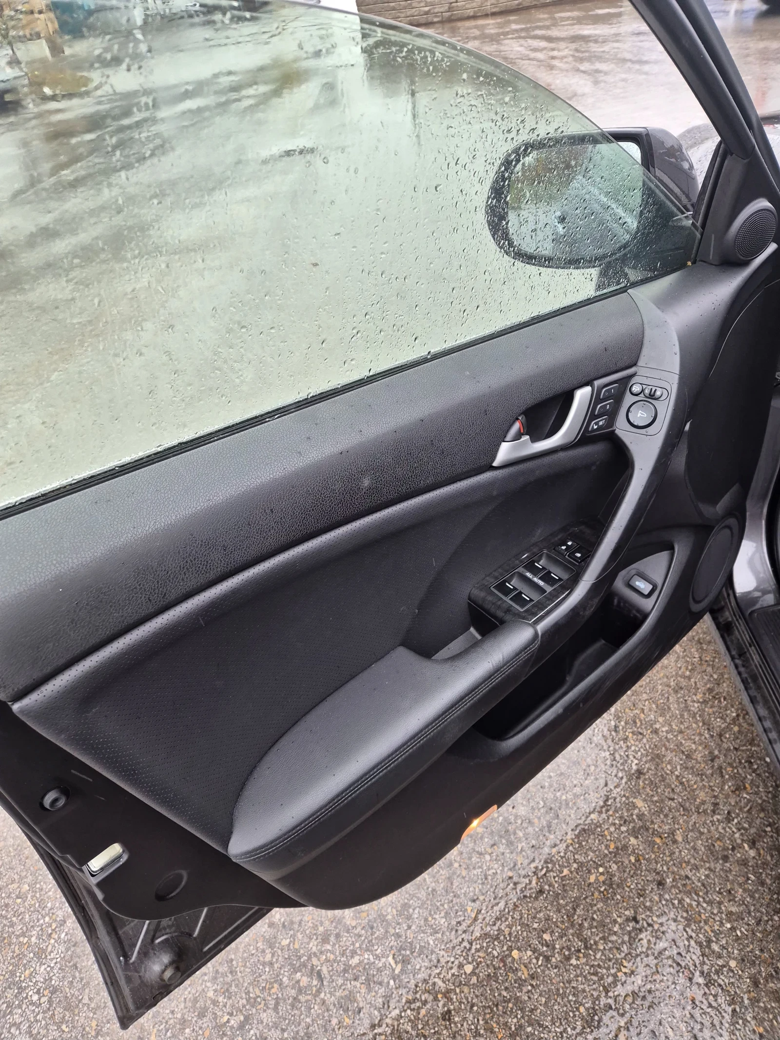 Honda Accord 2.4 - изображение 3