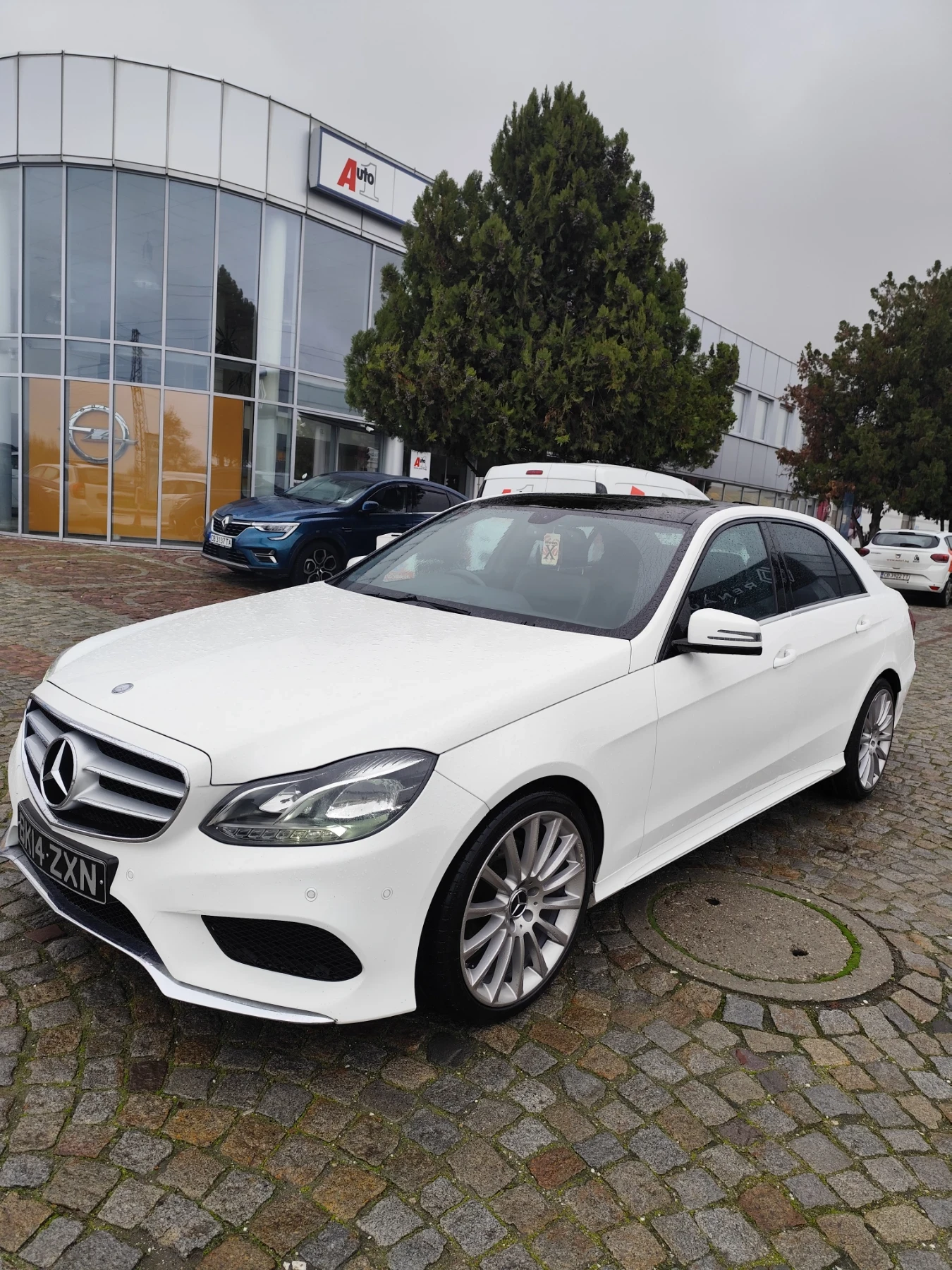 Mercedes-Benz E 250  - изображение 3