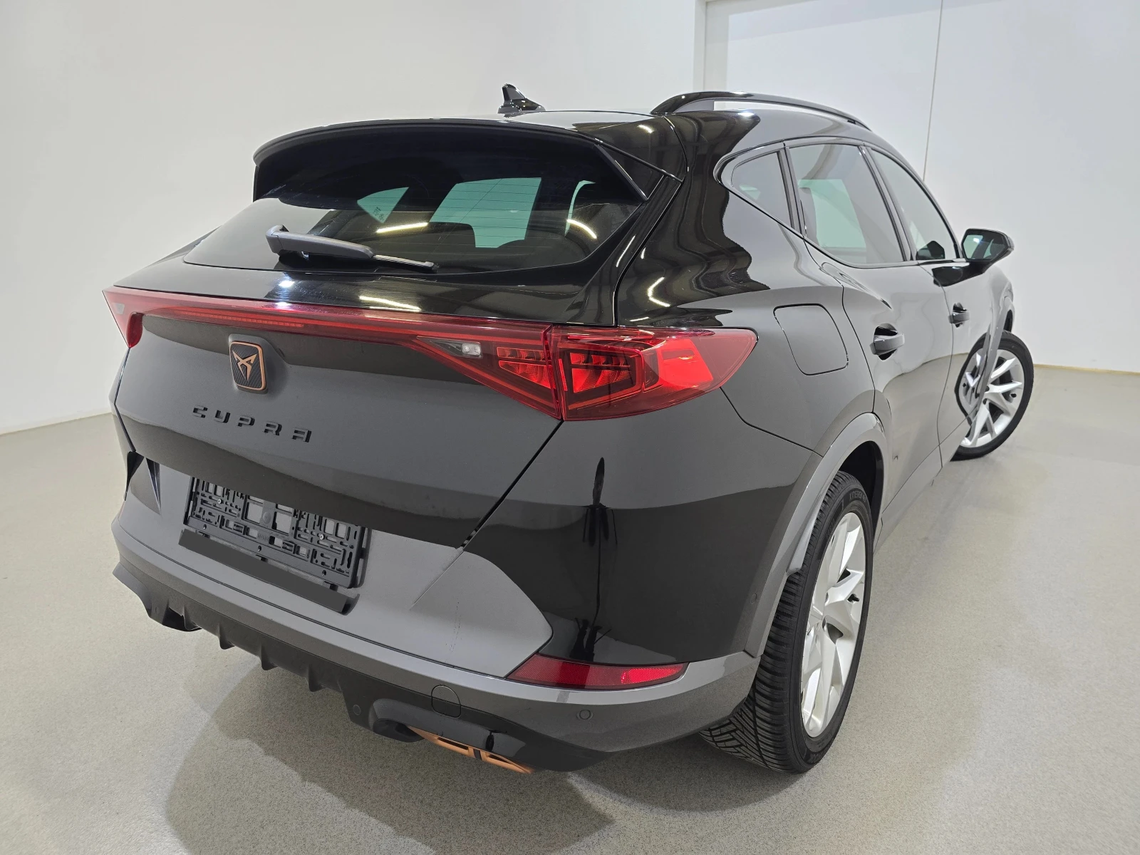 Cupra Formentor Plug-in Hybrid ЛИЗИНГ: 350 евро / месец - изображение 2