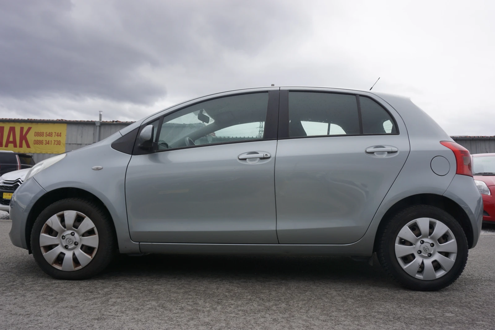 Toyota Yaris 1.0i | Mobile.bg � ����������� 4