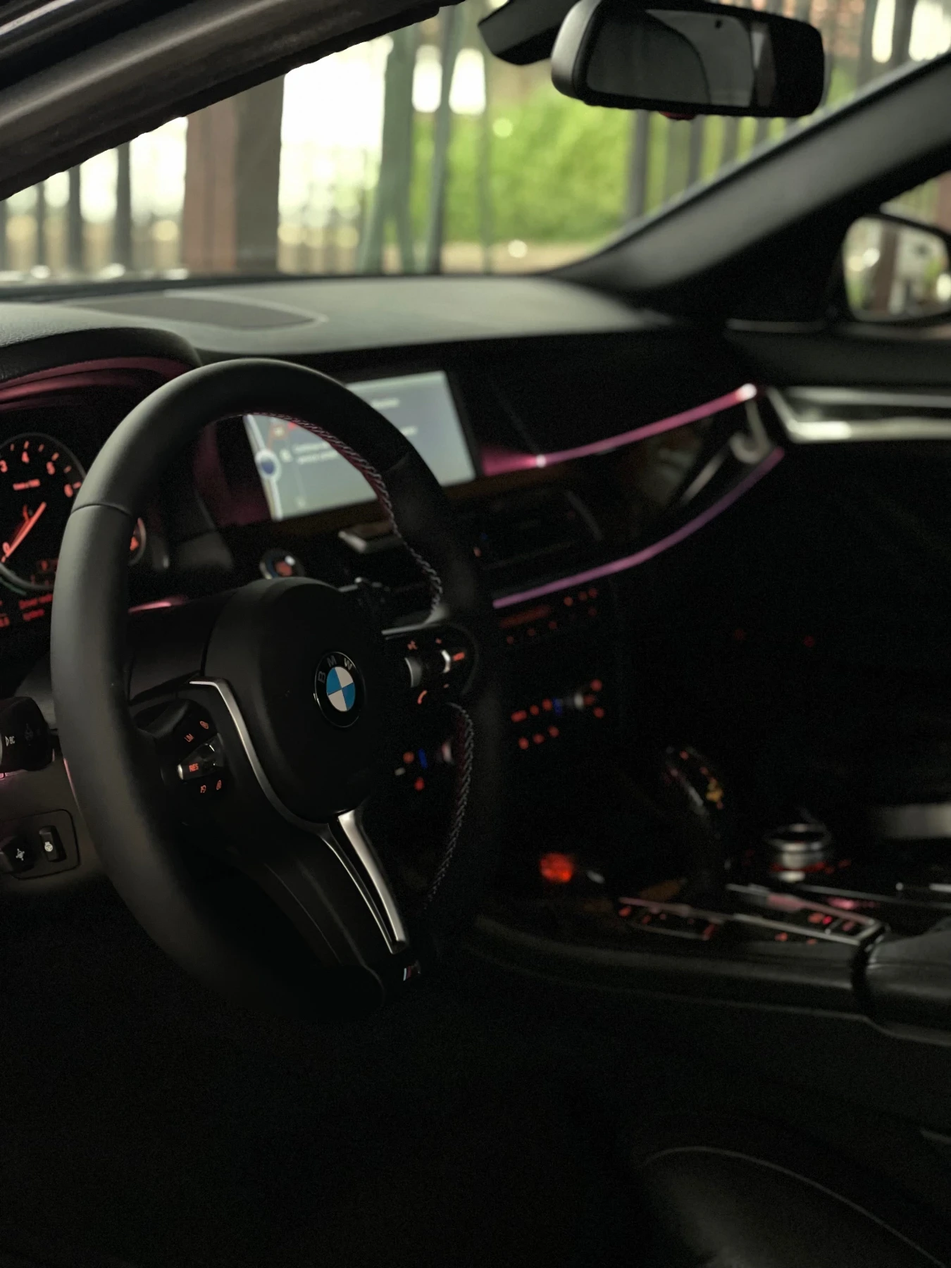 BMW 550 4x4/M5 генерация, снимка 13 - Автомобили и джипове - 53831604