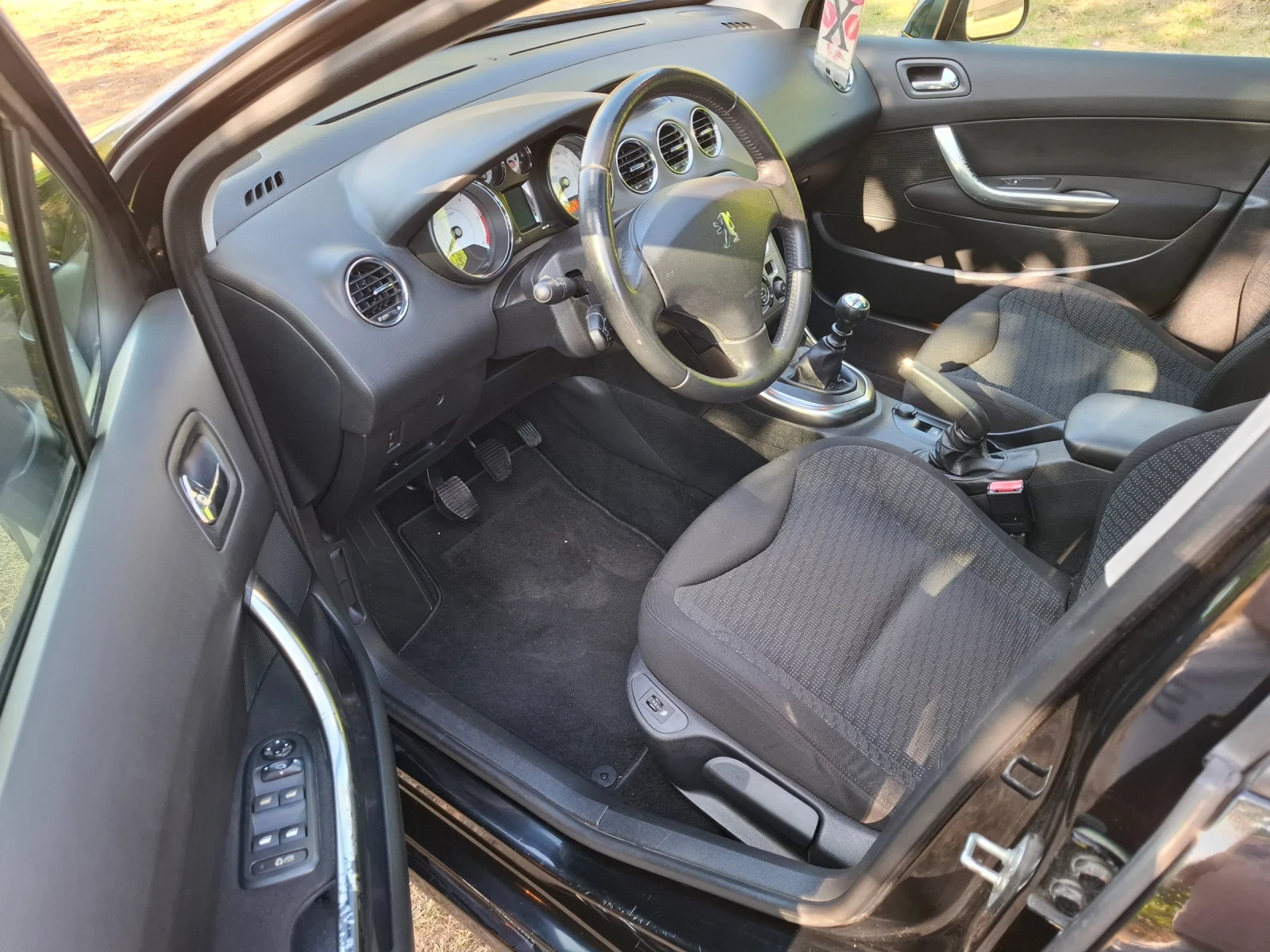 Peugeot 308 308SW, снимка 17 - Автомобили и джипове - 54376097