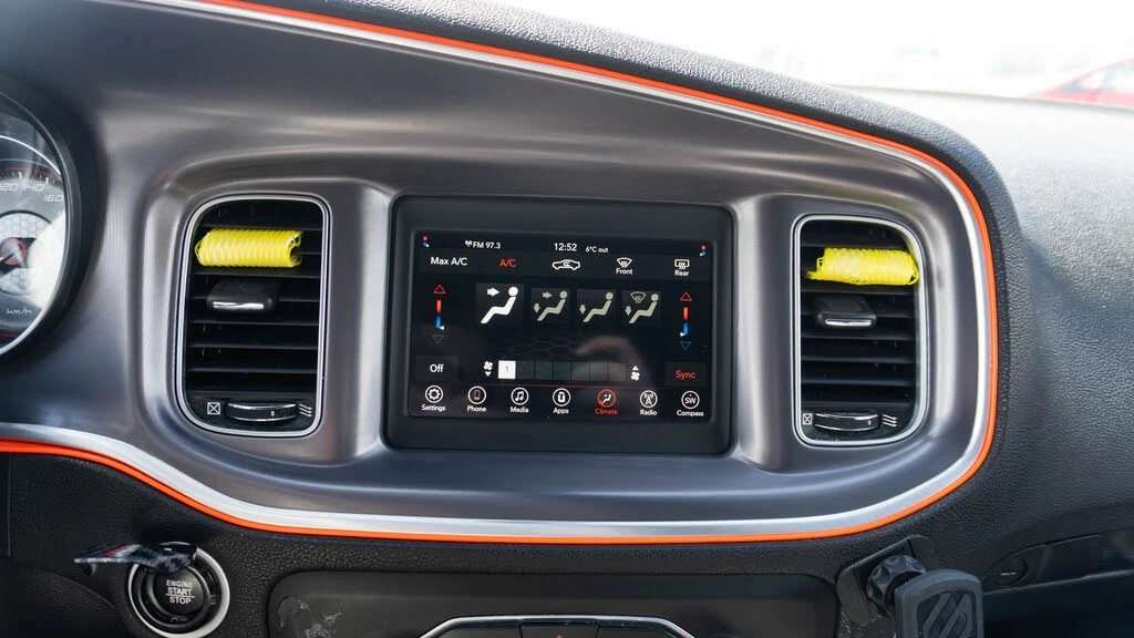 Dodge Charger SXT* AвтоКредит * (ЦЕНА ДО БГ), снимка 7 - Автомобили и джипове - 54430014