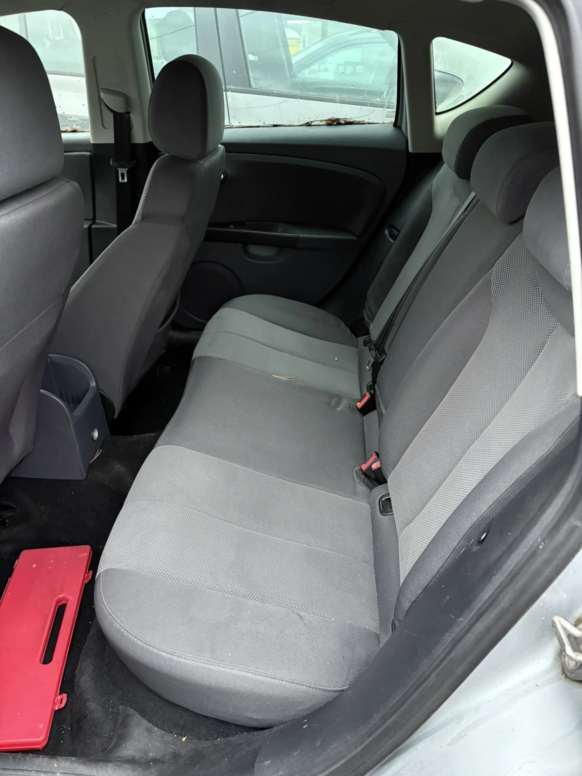 Seat Leon 1.6i, снимка 10 - Автомобили и джипове - 54462411