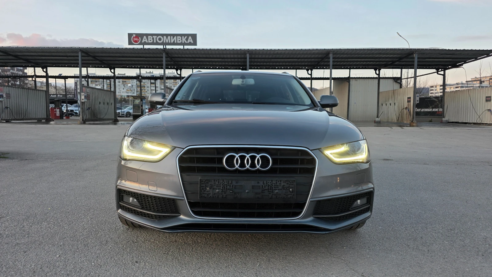 Audi A4 S-LINE/БРУТАЛНА, снимка 2 - Автомобили и джипове - 54487596
