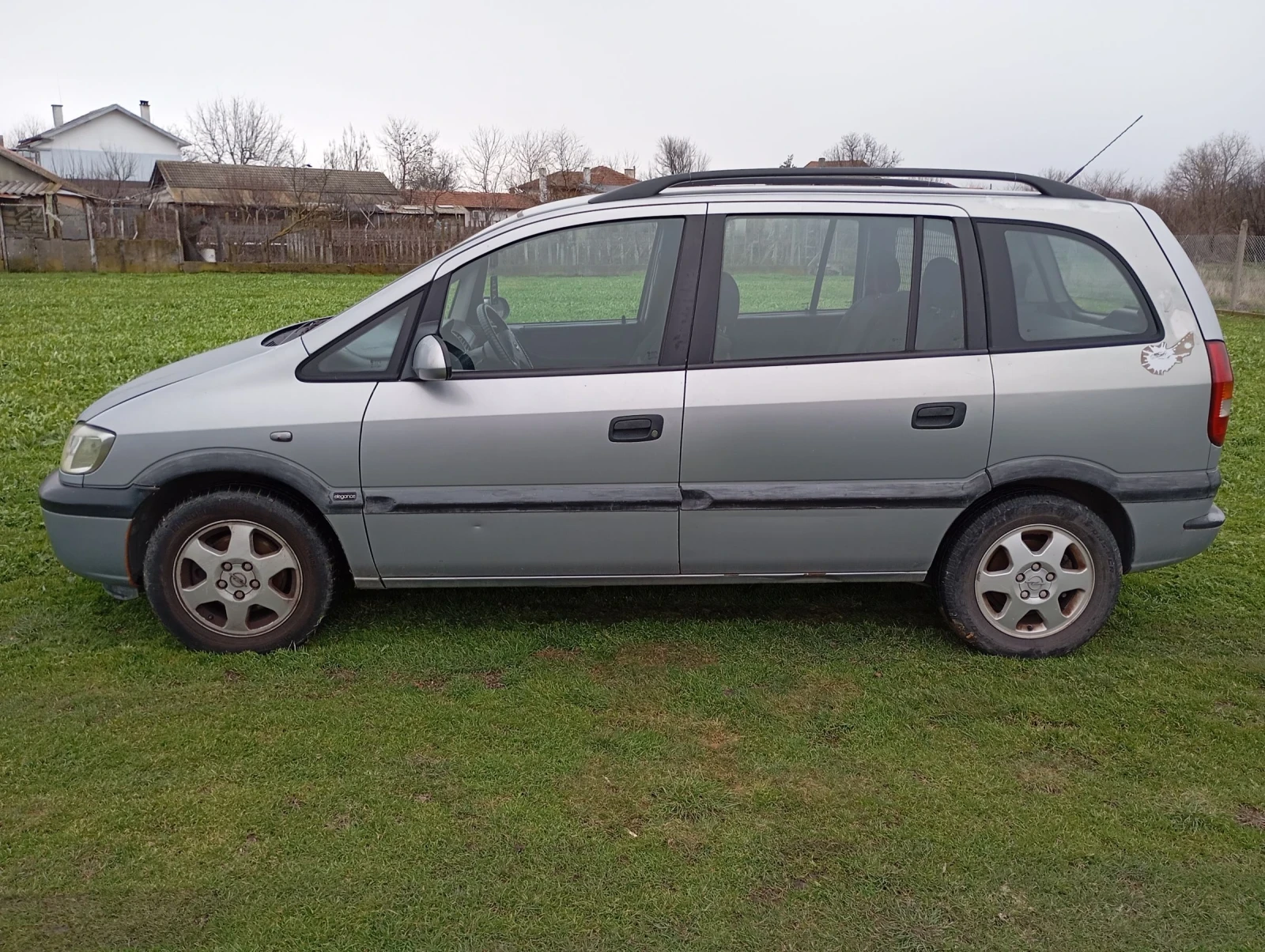 Opel Zafira А, снимка 2 - Автомобили и джипове - 54499725