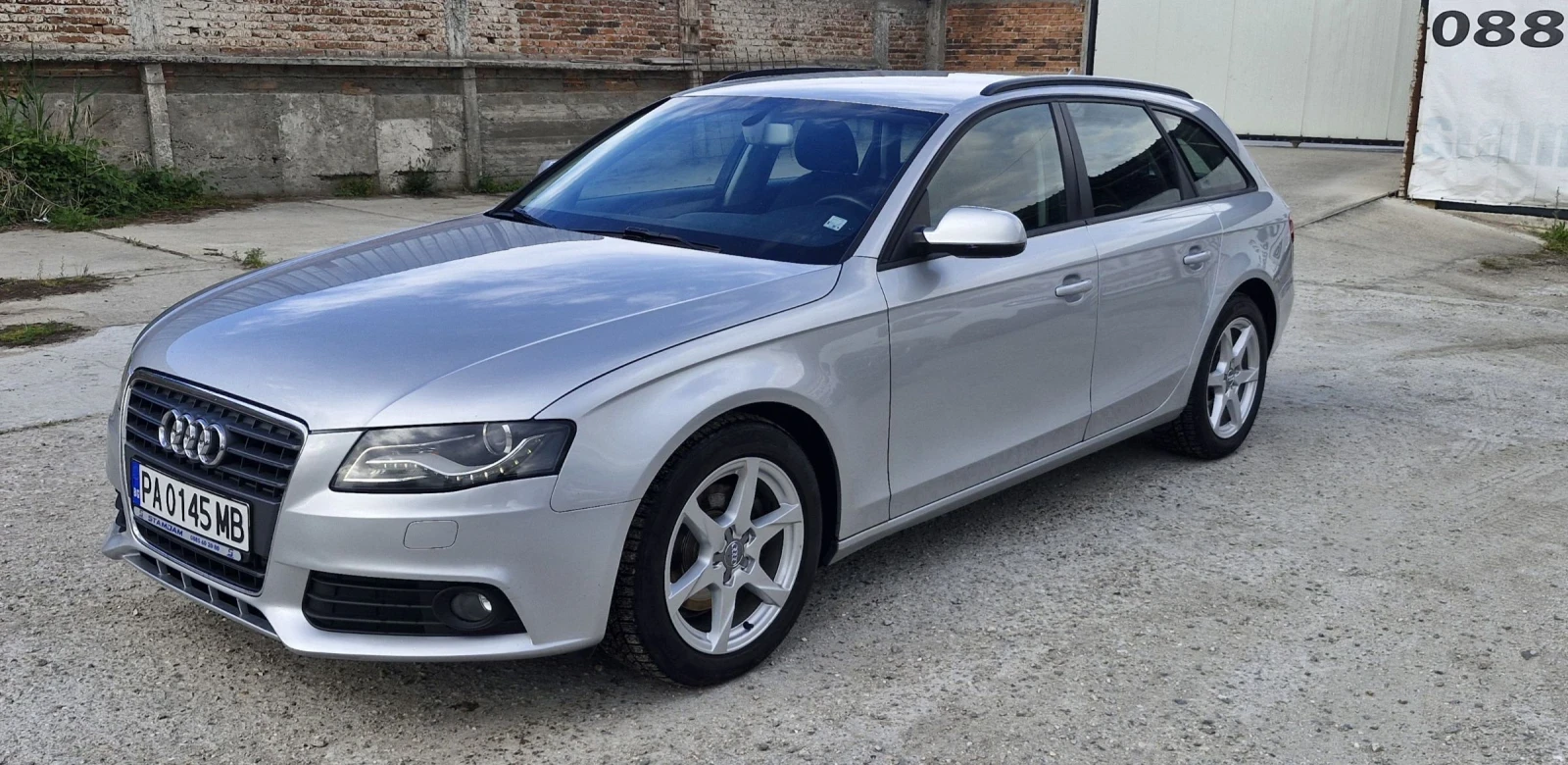 Audi A4 2.0tdi 143 hp, снимка 2 - Автомобили и джипове - 54542479