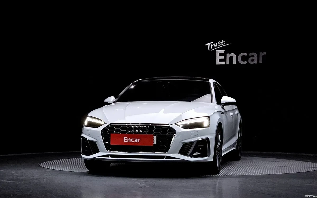 Audi A5 40 TFSI * Distronic* Подгр/Обдух* 360* HeadsUp* Bl, снимка 3 - Автомобили и джипове - 54725675