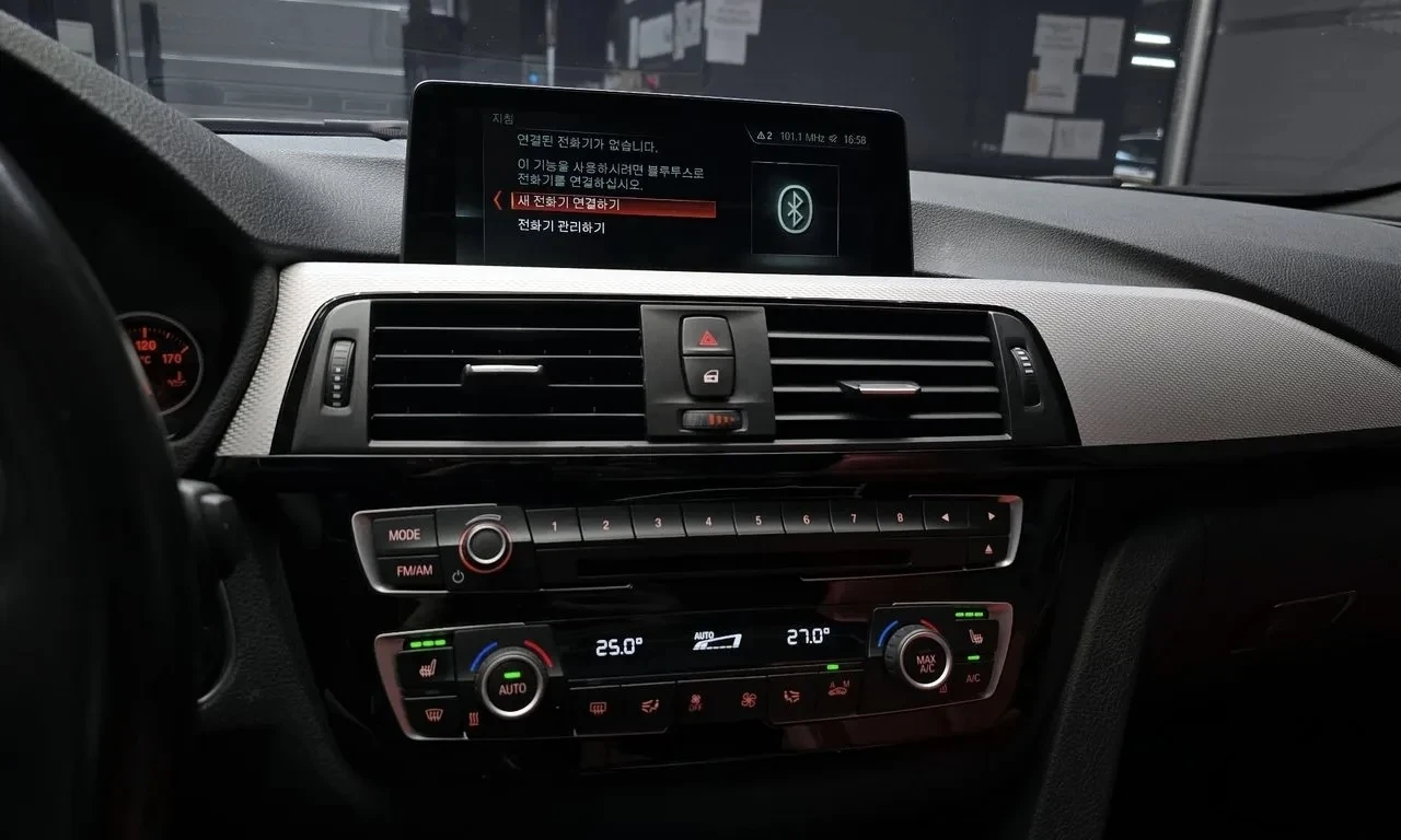 BMW 330 330M HeadUp/ Disi Tronic. Подгрев, снимка 9 - Автомобили и джипове - 54943917