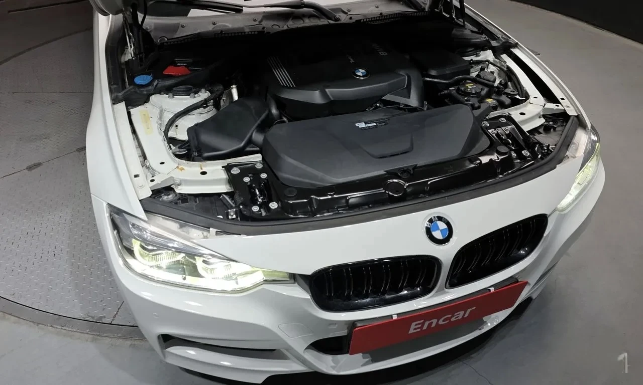BMW 330 330M HeadUp/ Disi Tronic. Подгрев, снимка 15 - Автомобили и джипове - 54943917