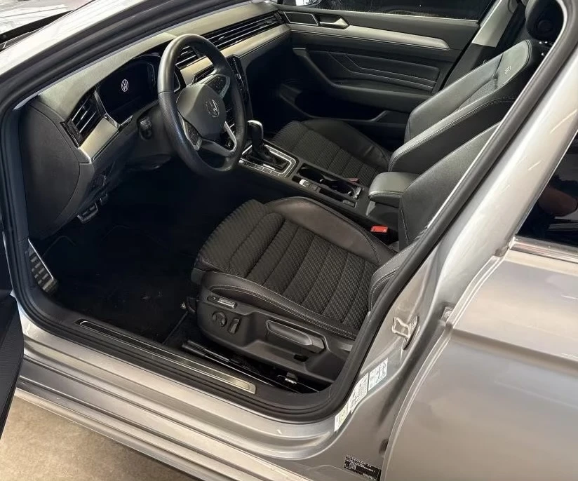 VW Passat R-Line/2.0 TDI/150/ PS/3м.23г., снимка 5 - Автомобили и джипове - 55066682