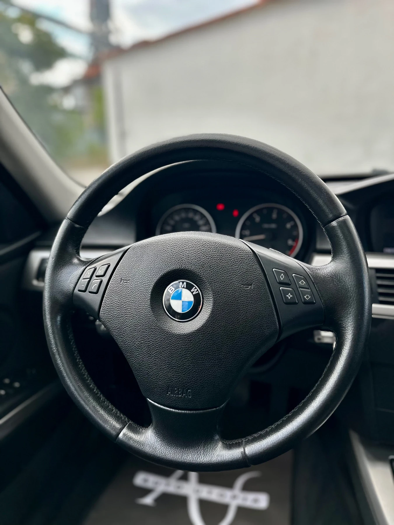 BMW 325 НАВИГАЦИЯ/ПОДГРЕВ/ЛЮК/М57, снимка 12 - Автомобили и джипове - 55192857