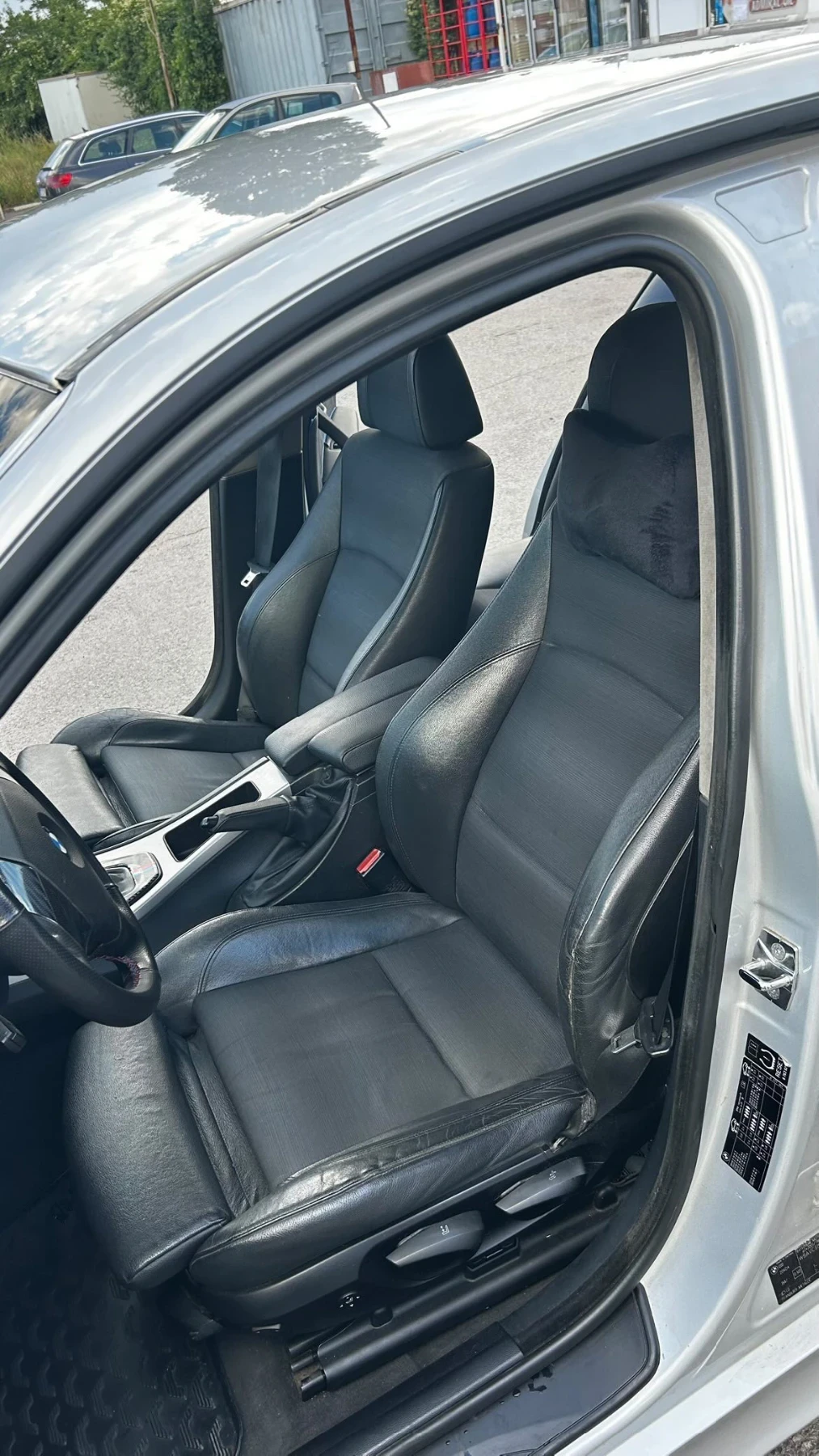 BMW 320, снимка 9 - Автомобили и джипове - 55240358