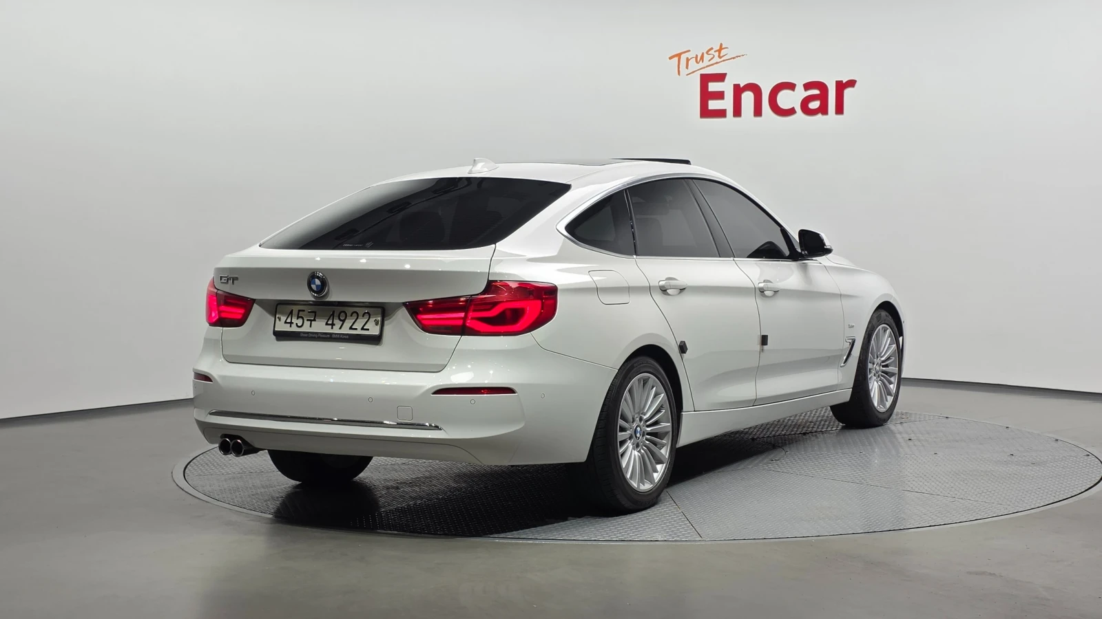 BMW 320 d GT| HUD| HAR/KAR| PANO| �����| 2 �����|  | Mobile.bg � ����������� 3