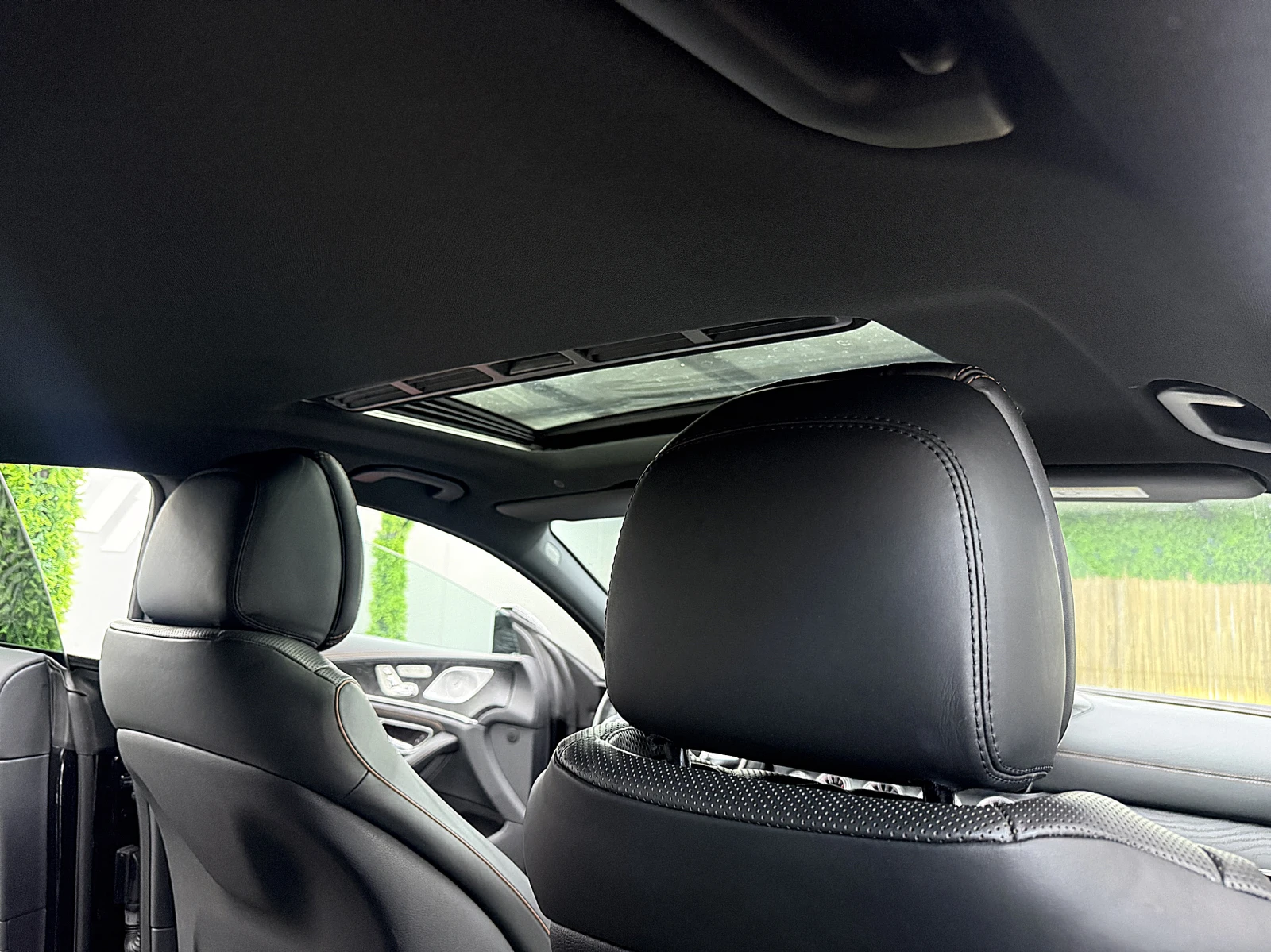 Mercedes-Benz CLS 350 EDITION-1/4-Matic/AMG-Line/Germany/360-k/ЛИЗИНГ, снимка 9 - Автомобили и джипове - 55687992