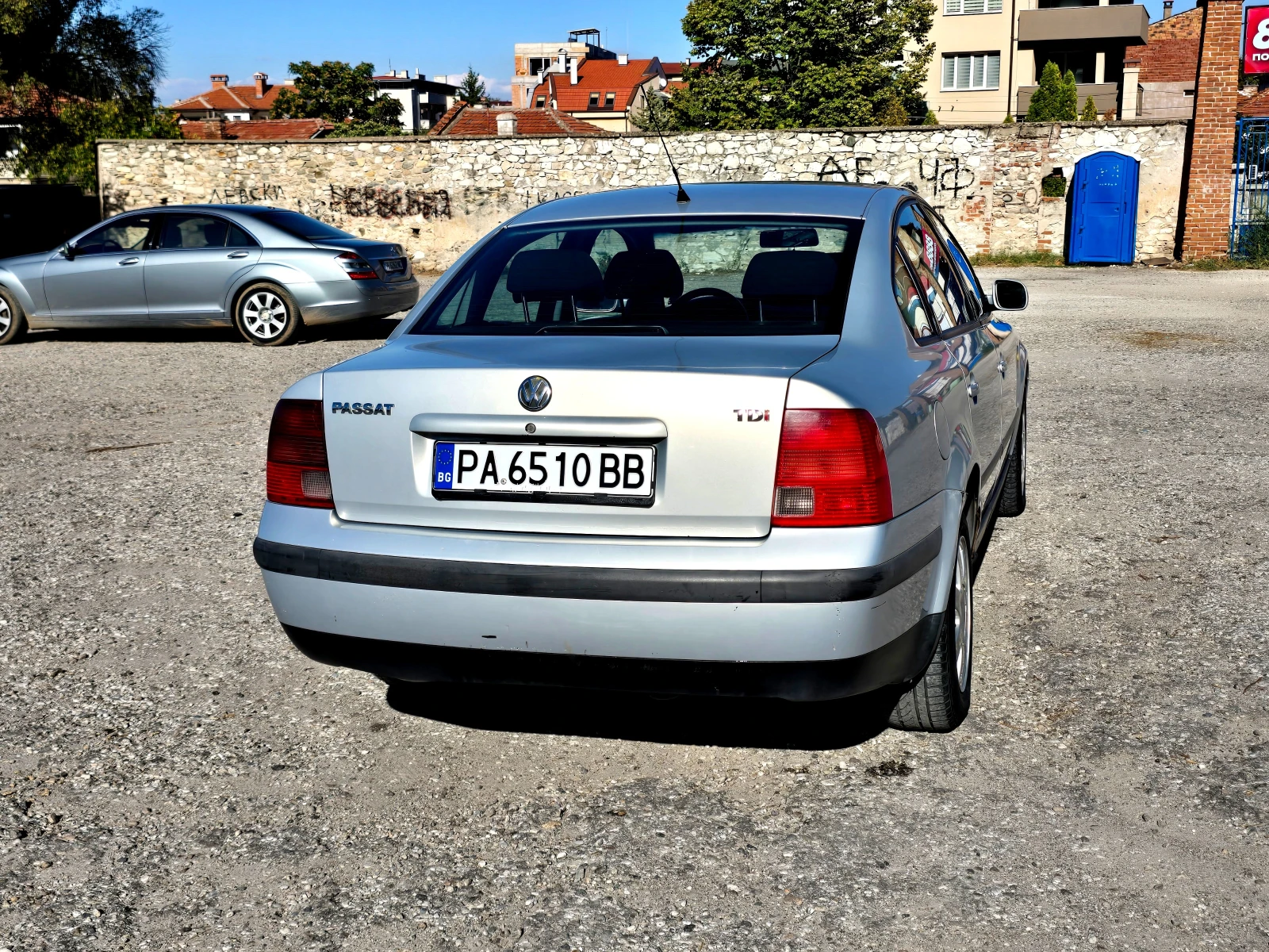 VW Passat 1.9 TDI, снимка 2 - Автомобили и джипове - 56076748