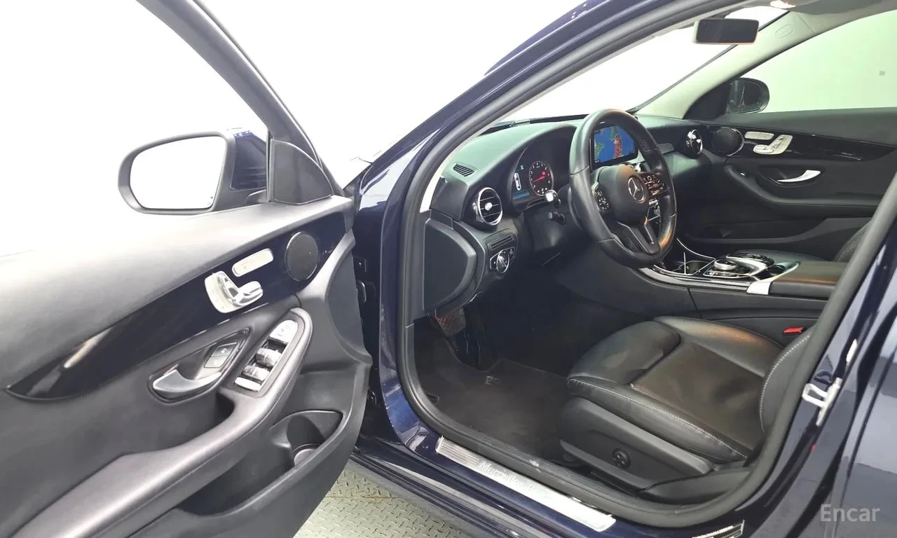 Mercedes-Benz C 200 / ЦЕНА ДО БЪЛГАРИЯ С ВСИЧКИ ТАКСИ ДО БЪЛГАРИЯ /, снимка 11 - Автомобили и джипове - 56130908