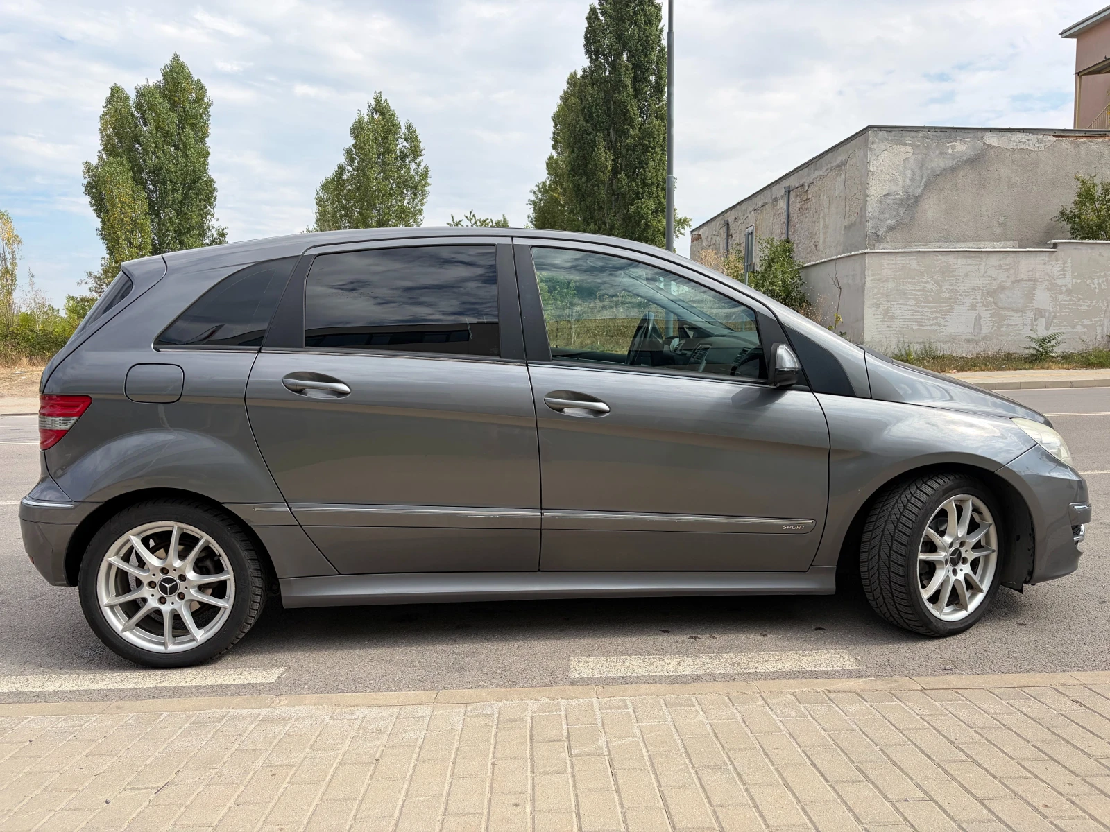Mercedes-Benz B 170, снимка 6 - Автомобили и джипове - 56150464