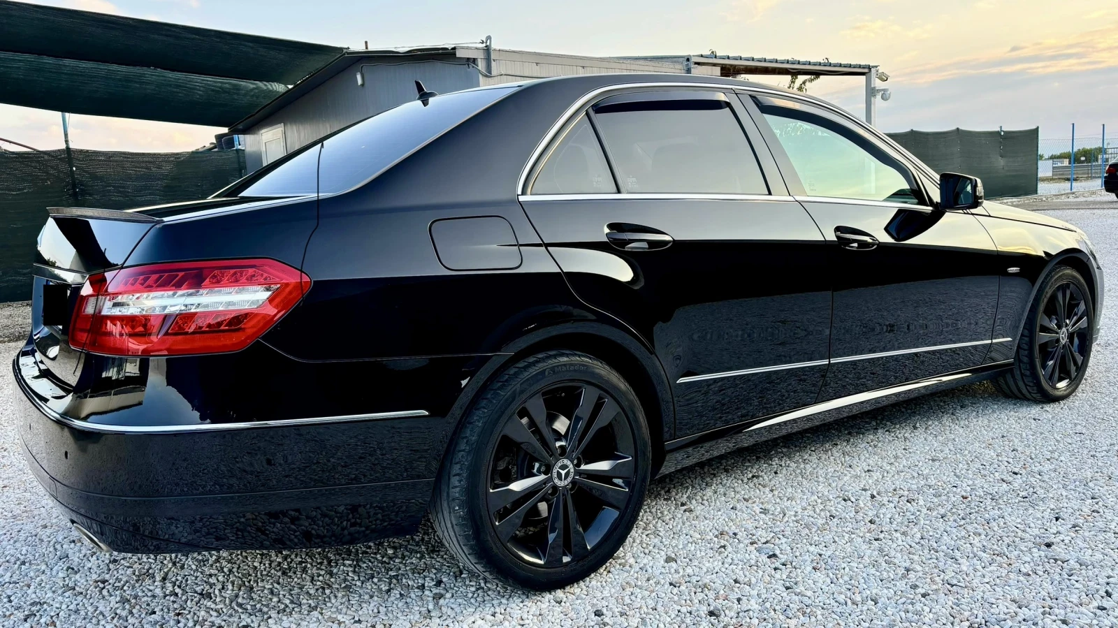 Mercedes-Benz E 350, снимка 6 - Автомобили и джипове - 56456683