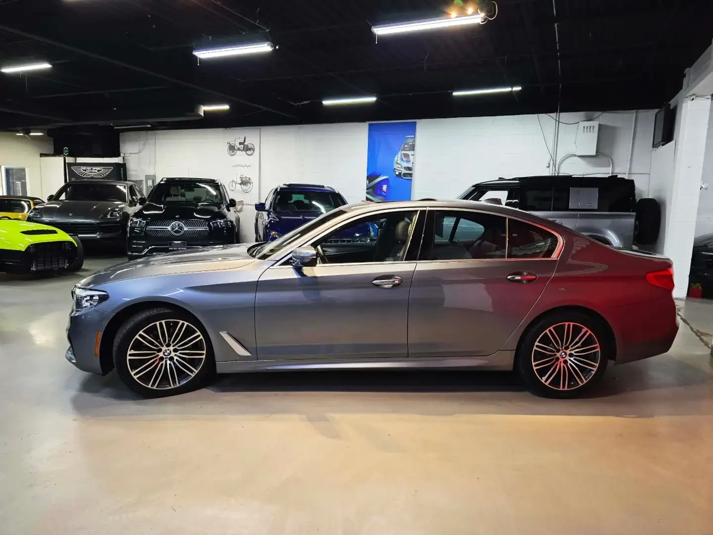BMW 530 ������ ��� ������������/M-SPORT/HUD/�������� ����� | Mobile.bg � ����������� 3