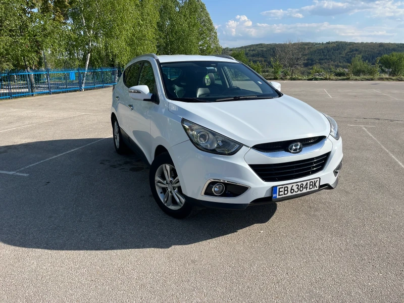 Hyundai IX35 2.0 CRDi, снимка 2 - Автомобили и джипове - 47781357