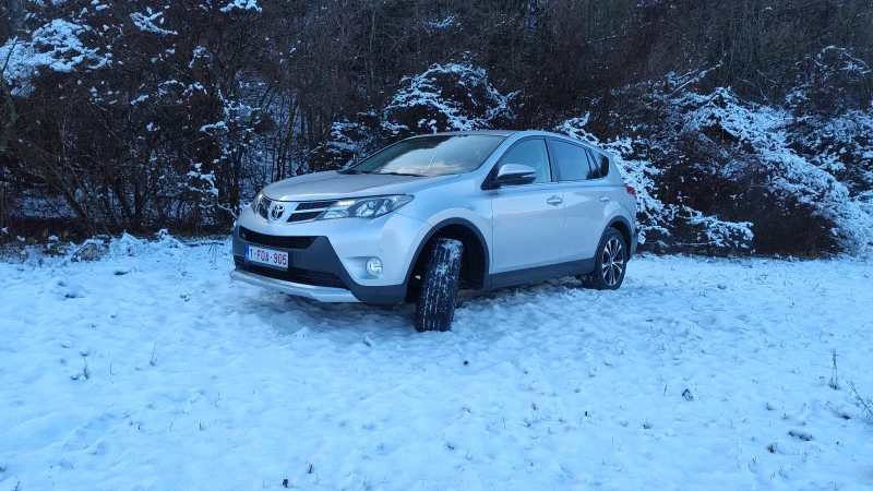 Toyota Rav4 2.0d-AWD- БЕЛГИЯ, снимка 2 - Автомобили и джипове - 47383125