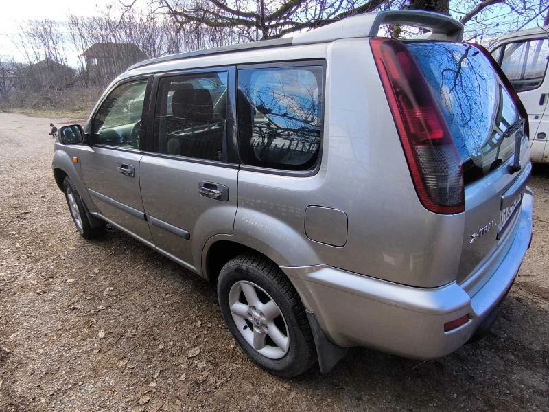 Nissan X-trail 2.2Dci, снимка 4 - Автомобили и джипове - 48717179