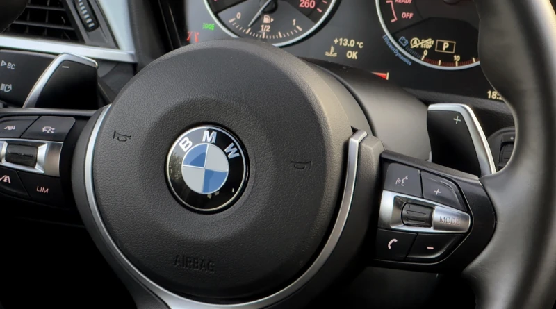 BMW X1 2.5i M-Sport 4x4 Distronic Keyless Headup Panorama, снимка 10 - Автомобили и джипове - 52209304