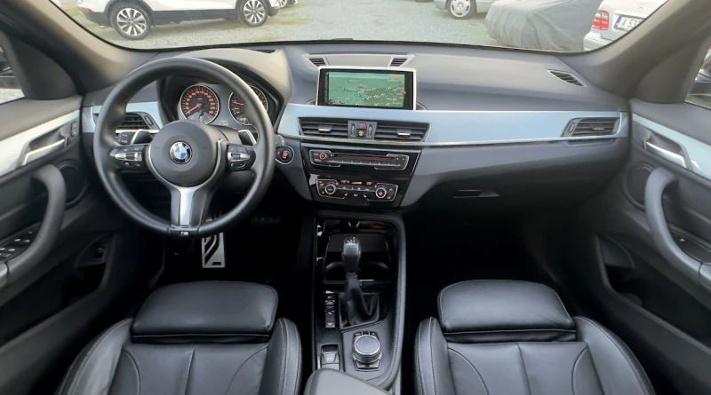 BMW X1 2.5i M-Sport 4x4 Distronic Keyless Headup Panorama, снимка 7 - Автомобили и джипове - 52209304