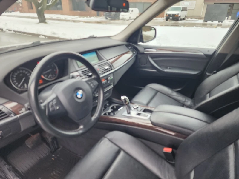 BMW X5 35d * * CARFAX * * АВТО КРЕДИТ * * , снимка 11 - Автомобили и джипове - 52893979