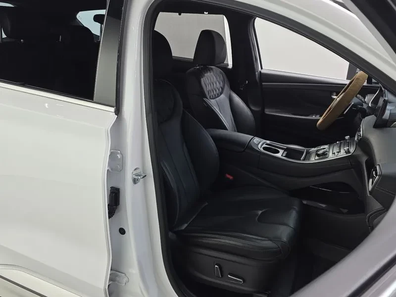 Hyundai Santa fe 1.6 4Wd Calligraphy - САМО 30% АВАНС!, снимка 10 - Автомобили и джипове - 55471147