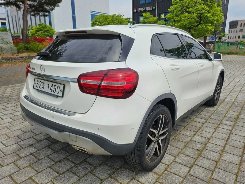Mercedes-Benz GLA GLA220| 184к.с.| ВКЛ.ТЕХНОТЕСТ, снимка 5 - Автомобили и джипове - 55563647
