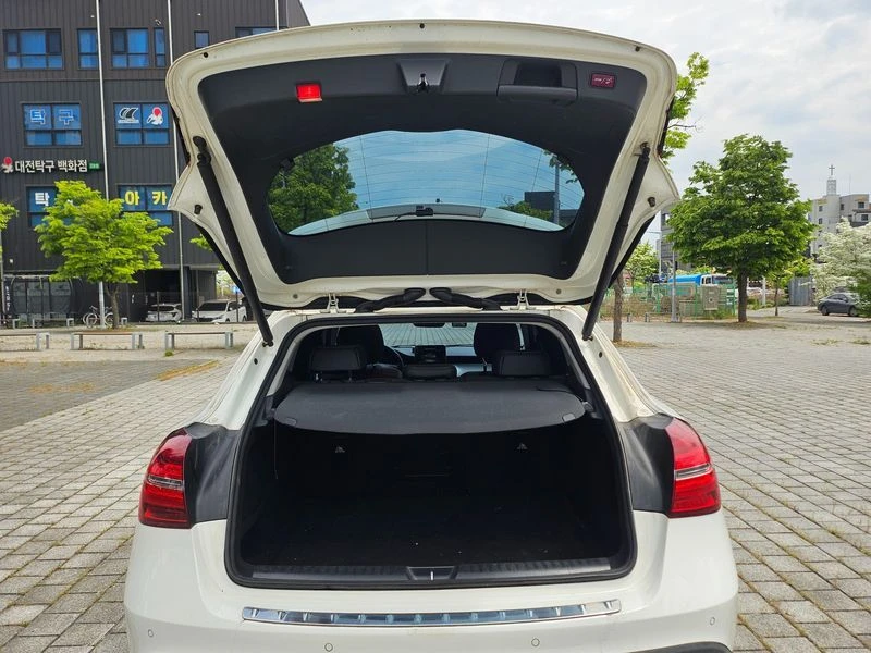 Mercedes-Benz GLA GLA220| 184к.с.| ВКЛ.ТЕХНОТЕСТ, снимка 8 - Автомобили и джипове - 55563647