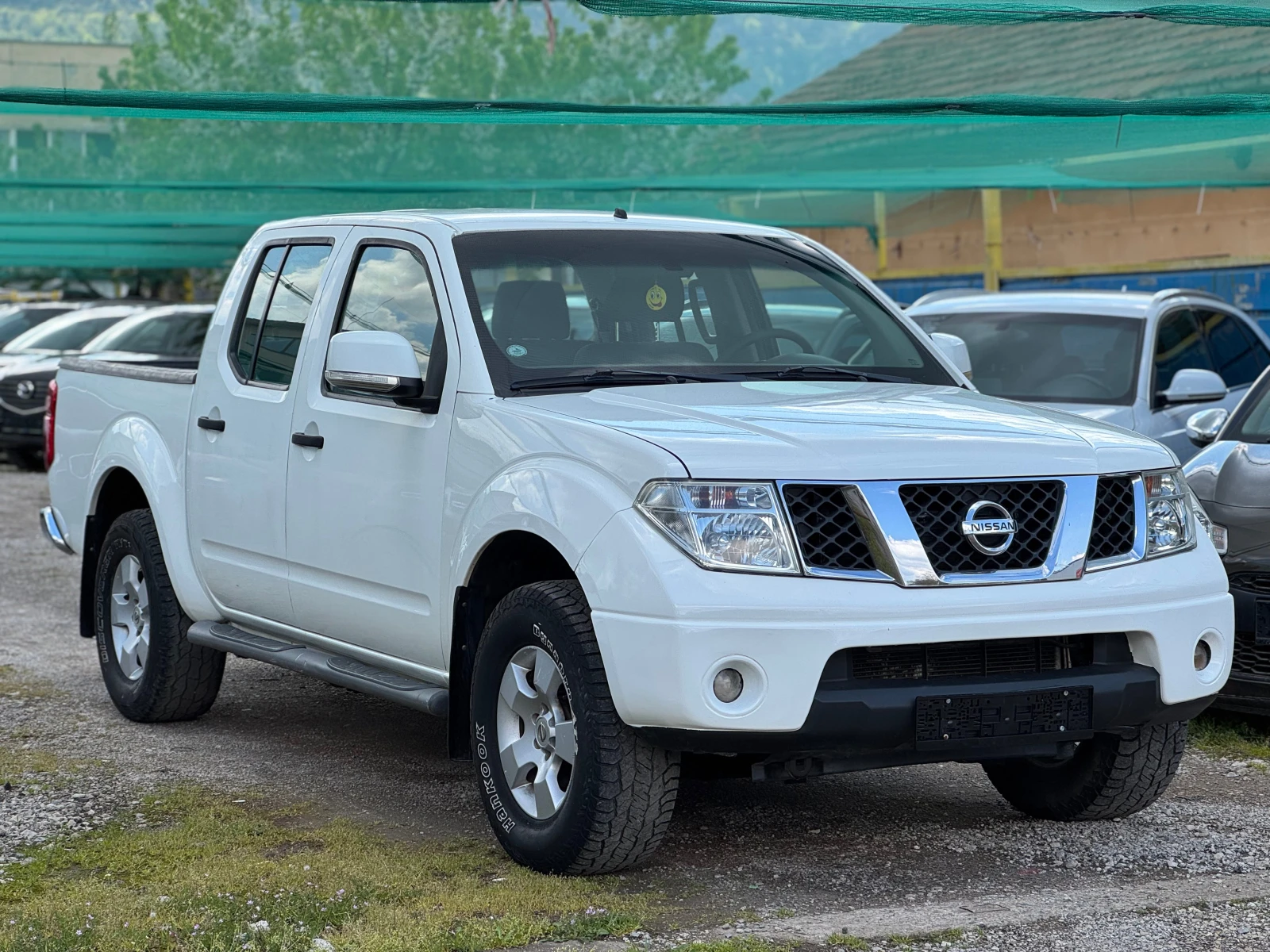 Nissan Navara 2.5DCI* 4x4* KLIMATRONIK* ITALY, снимка 3 - Автомобили и джипове - 54236915
